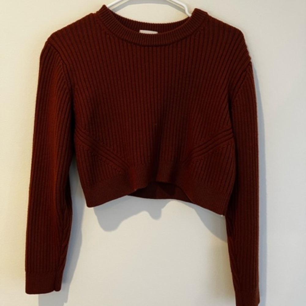 Aritzia Wilfred Free Cropped Pullover Sweater